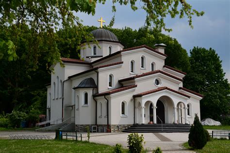 Griechisch-Orthodoxe Kirchengemeinde des Heiligen Athanasios Bietigheim-Bissingen